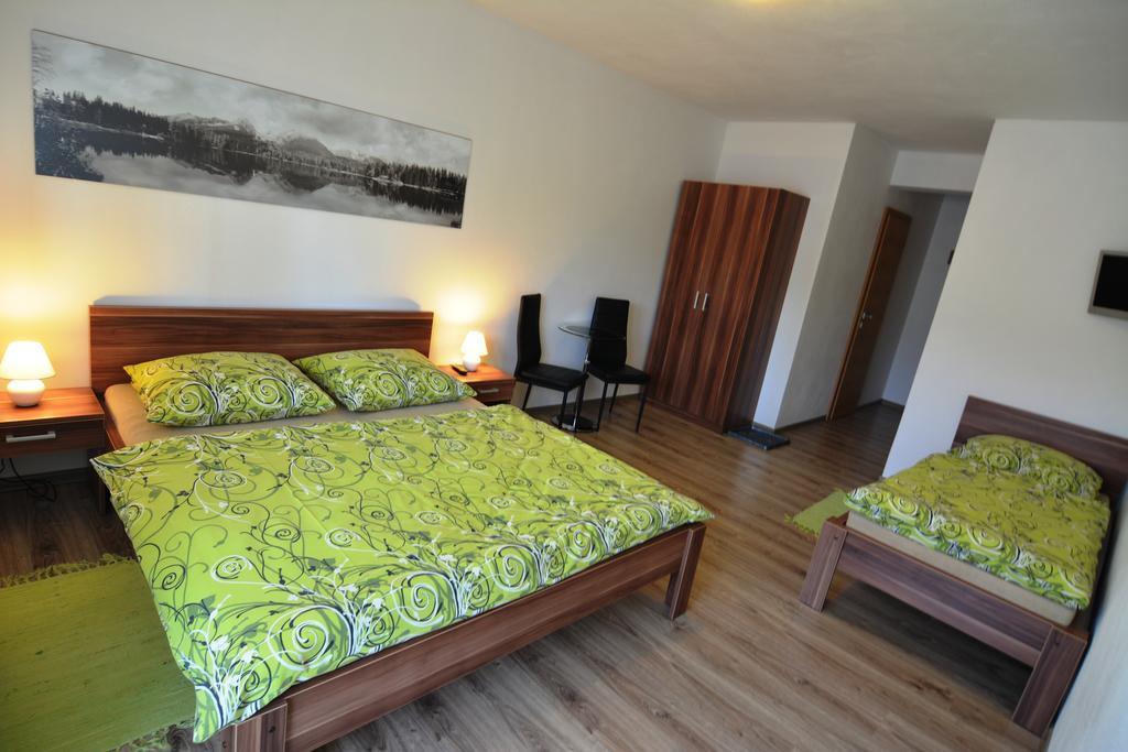 Villa Gold Nová Lesná Quarto foto